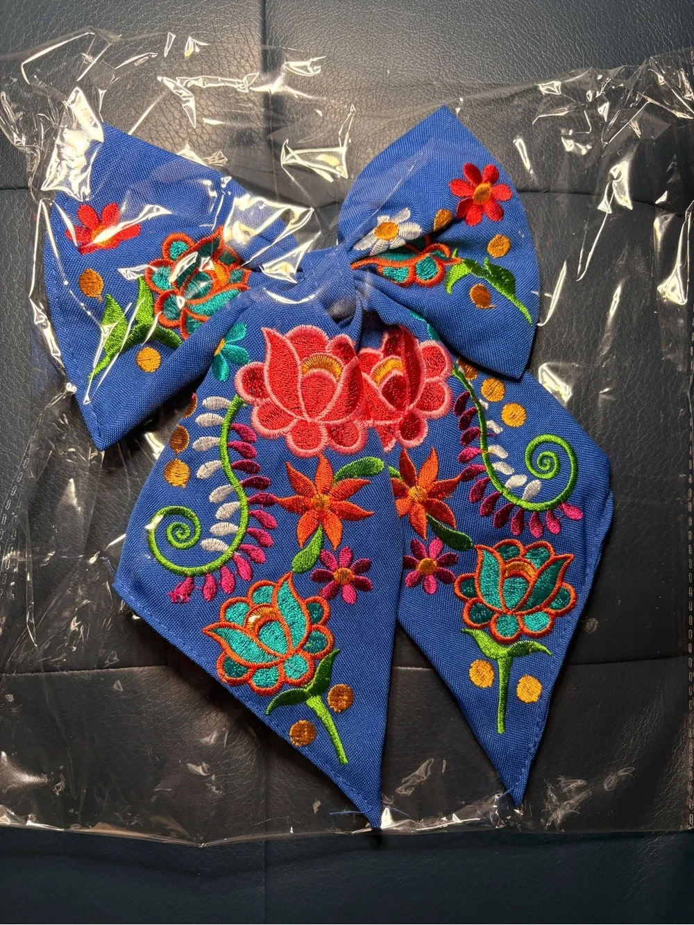 Embroidered Floral Bow Hair Clip - Blue